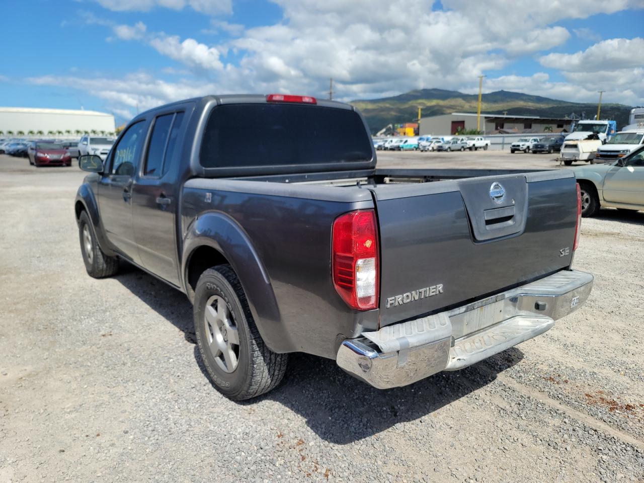 Photo 3 from auction – 2007 NISSAN FRONTIER C with VIN 1N6AD07U17C400981