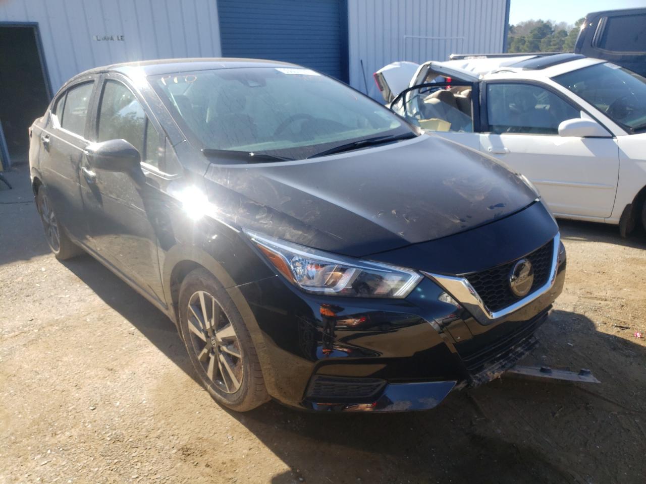 NISSAN VERSA SV 2020 with VIN 3N1CN8EV2LL877519 - Photo from auction