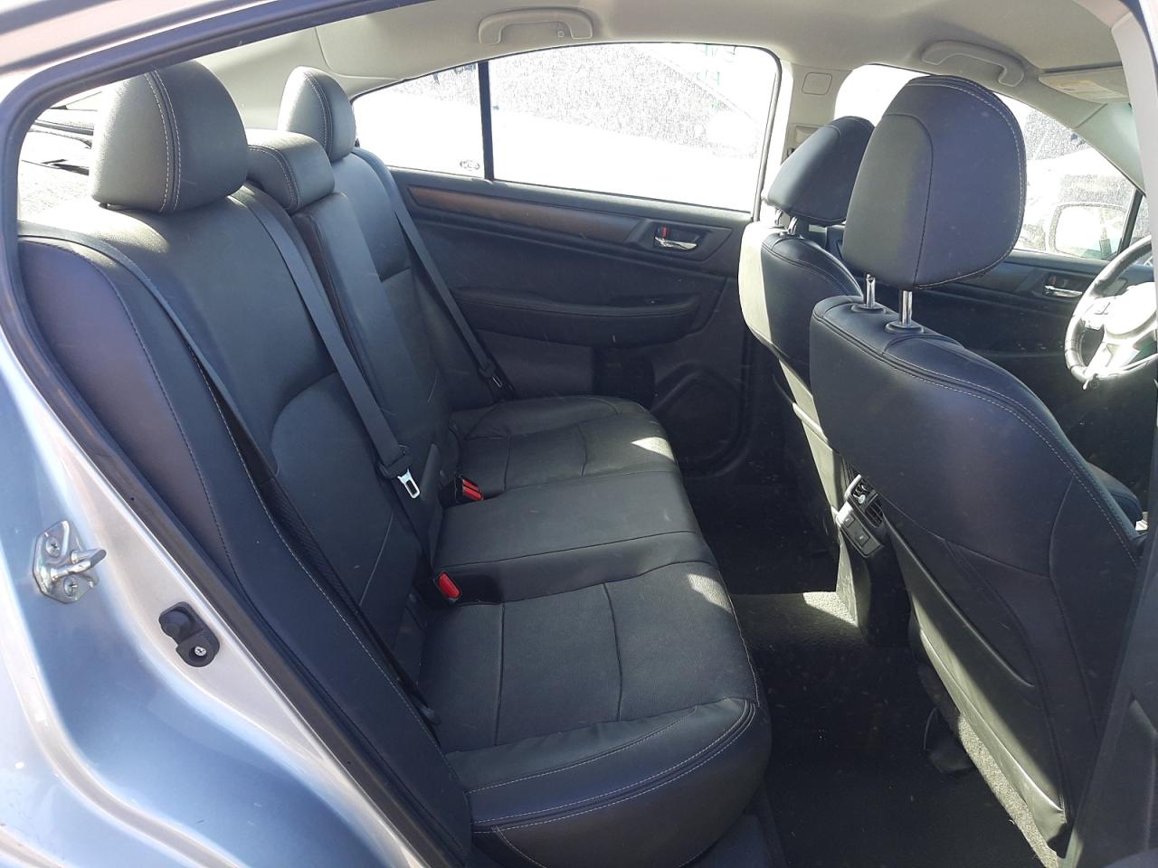 Photo 6 from auction – 2015 SUBARU LEGACY 2.5 with VIN 4S3BNAJ64F3051382