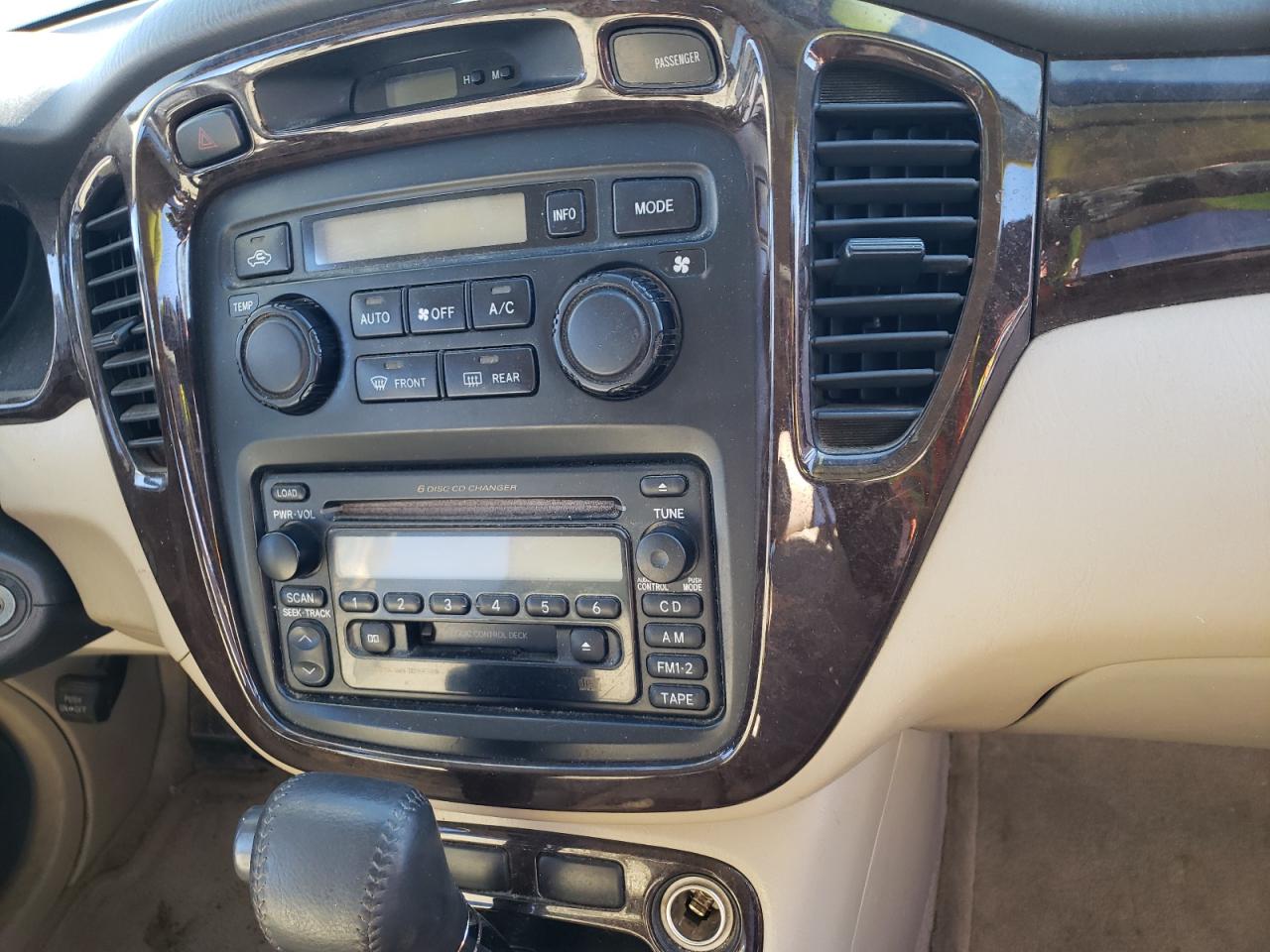 Photo 9 from auction – 2002 TOYOTA HIGHLANDER with VIN JTEHF21AX20068373