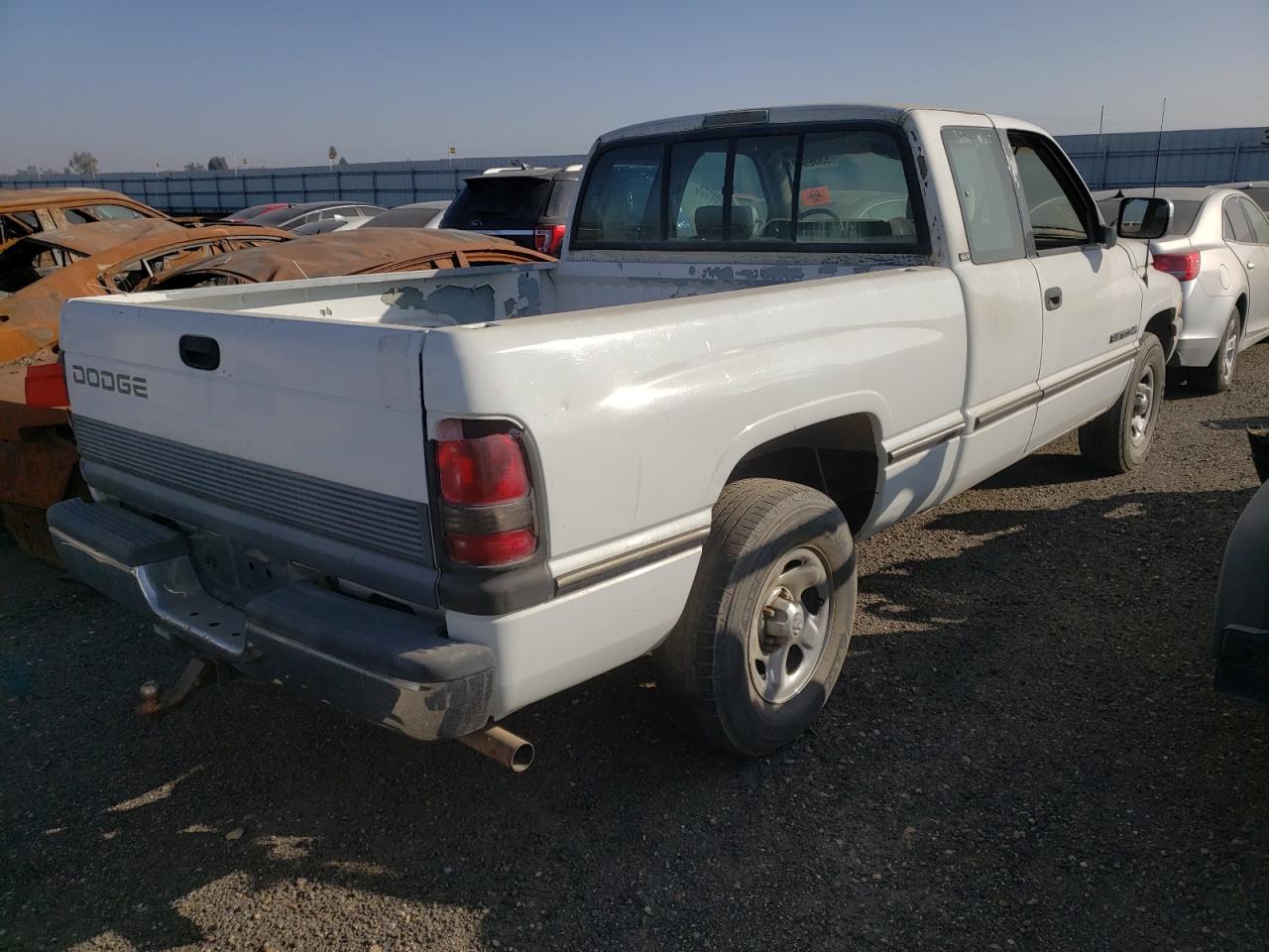 Photo 4 from auction – 1996 DODGE RAM 1500 with VIN 3B7HC13Z0TM118951