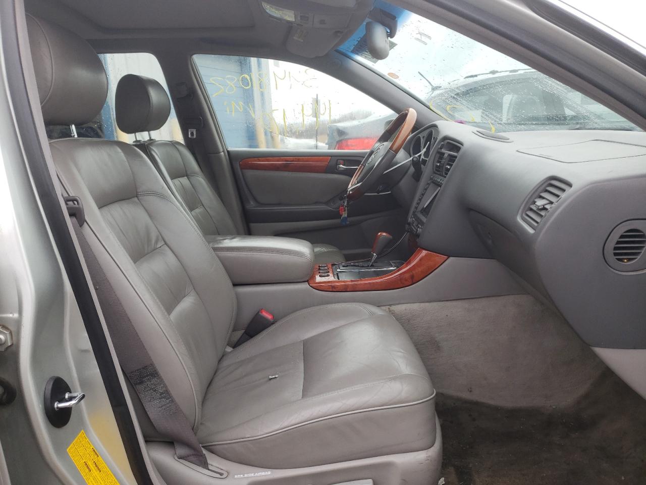 Photo 5 from auction – 2001 LEXUS GS 430 with VIN JT8BL69S910003180