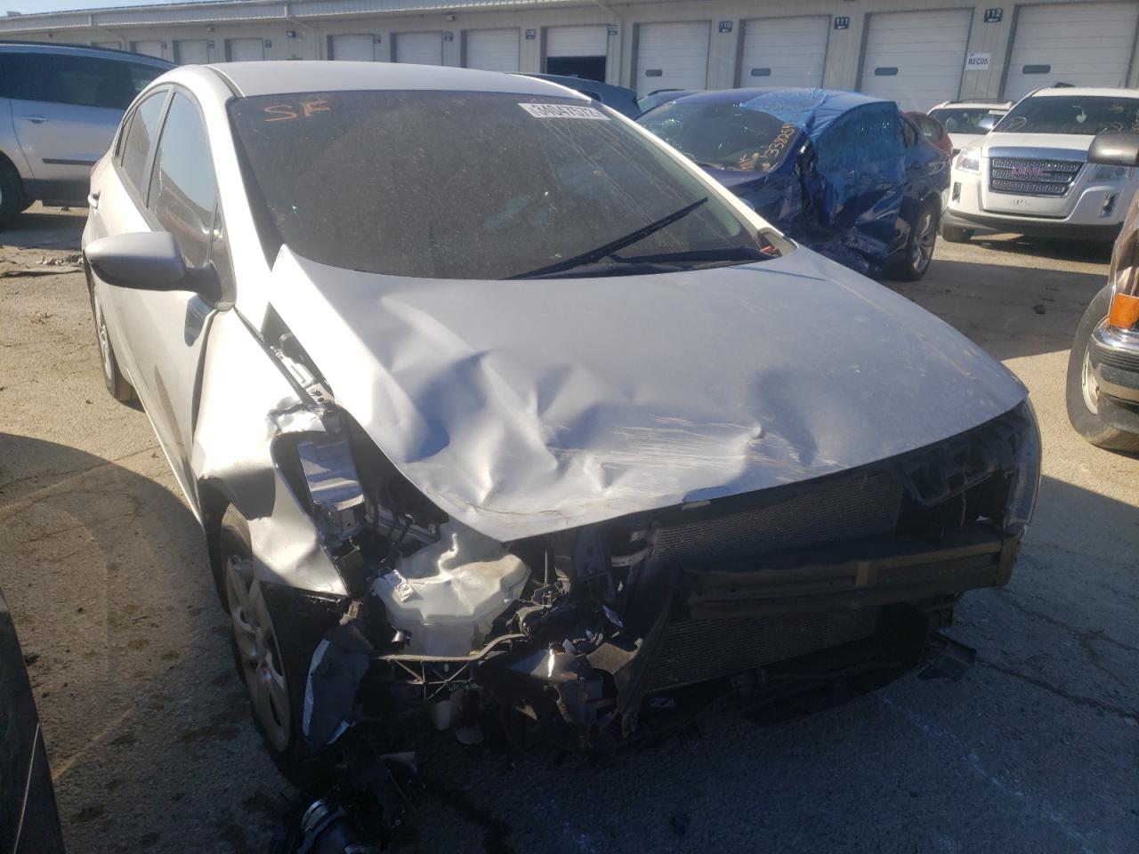 KIA FORTE LX 2018 with VIN 3KPFK4A71JE266806 - Photo from auction