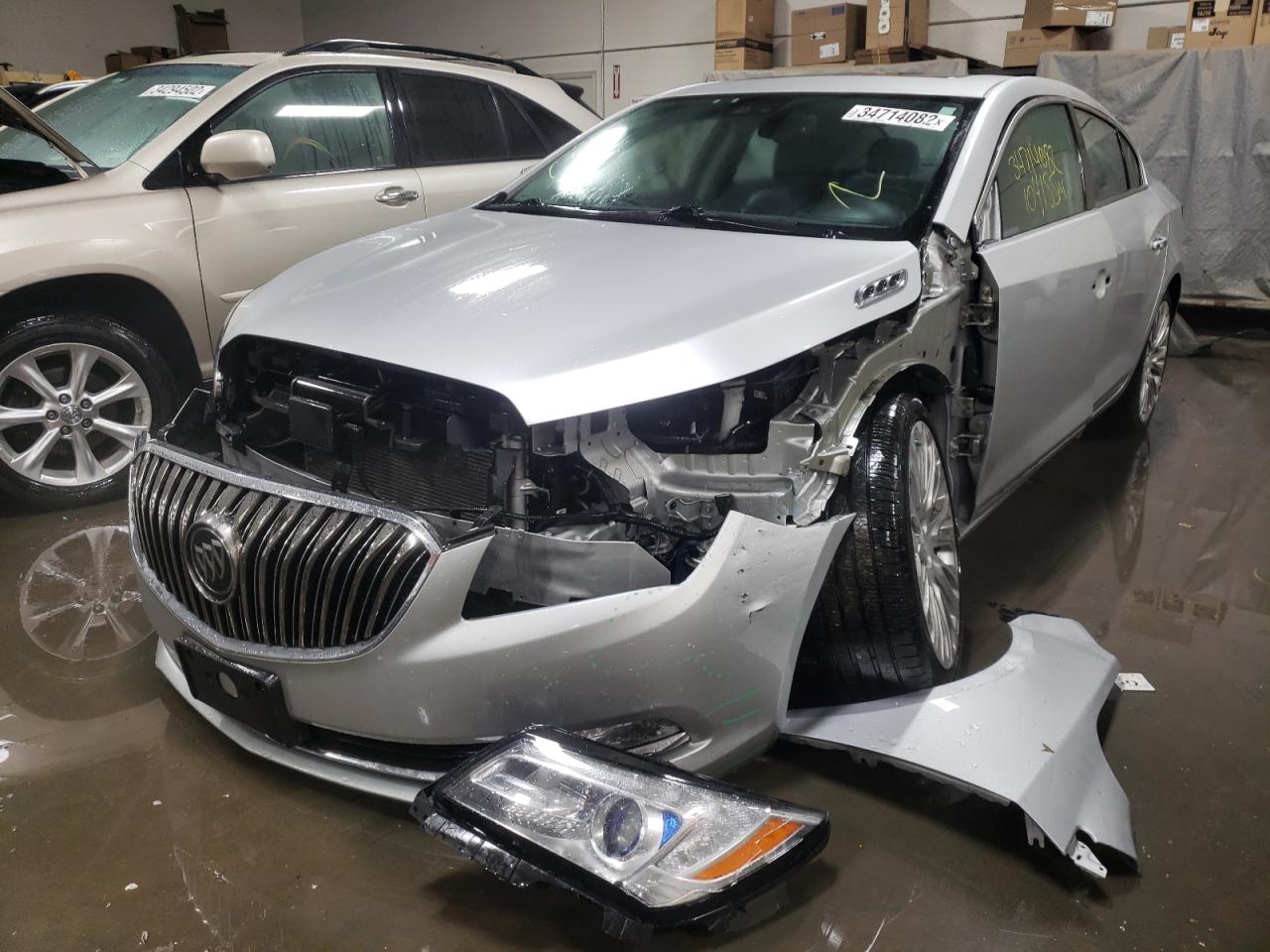Photo 2 from auction – 2014 BUICK LACROSSE T with VIN 1G4GF5G34EF187883