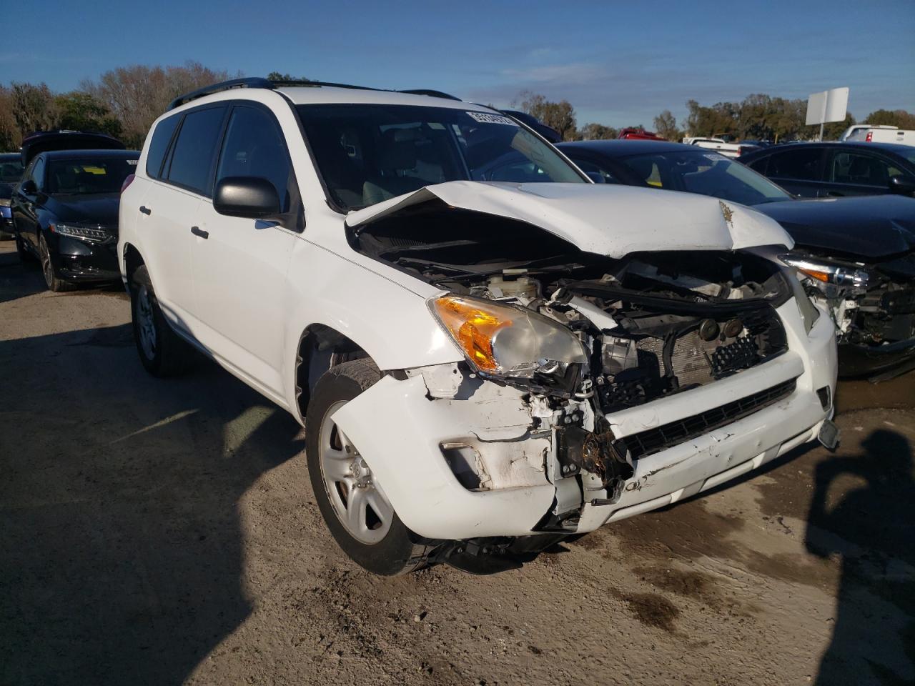 Фото 1 с аукциона – 2011 TOYOTA RAV4 с VIN 2T3ZF4DV0BW104909