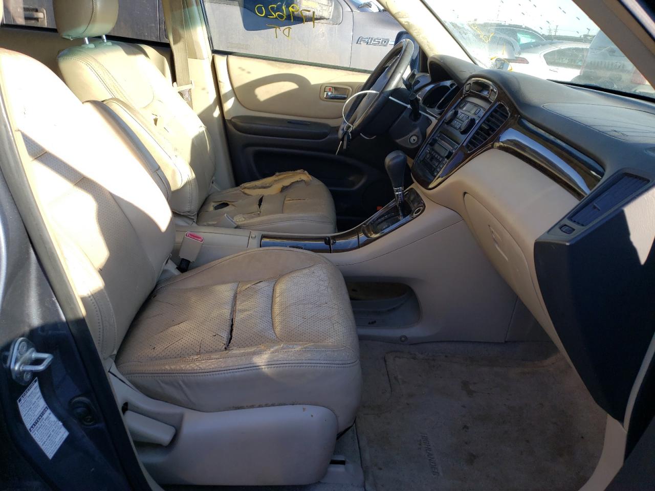 Foto 5 de la subasta – 2002 TOYOTA HIGHLANDER con VIN JTEHF21AX20068373