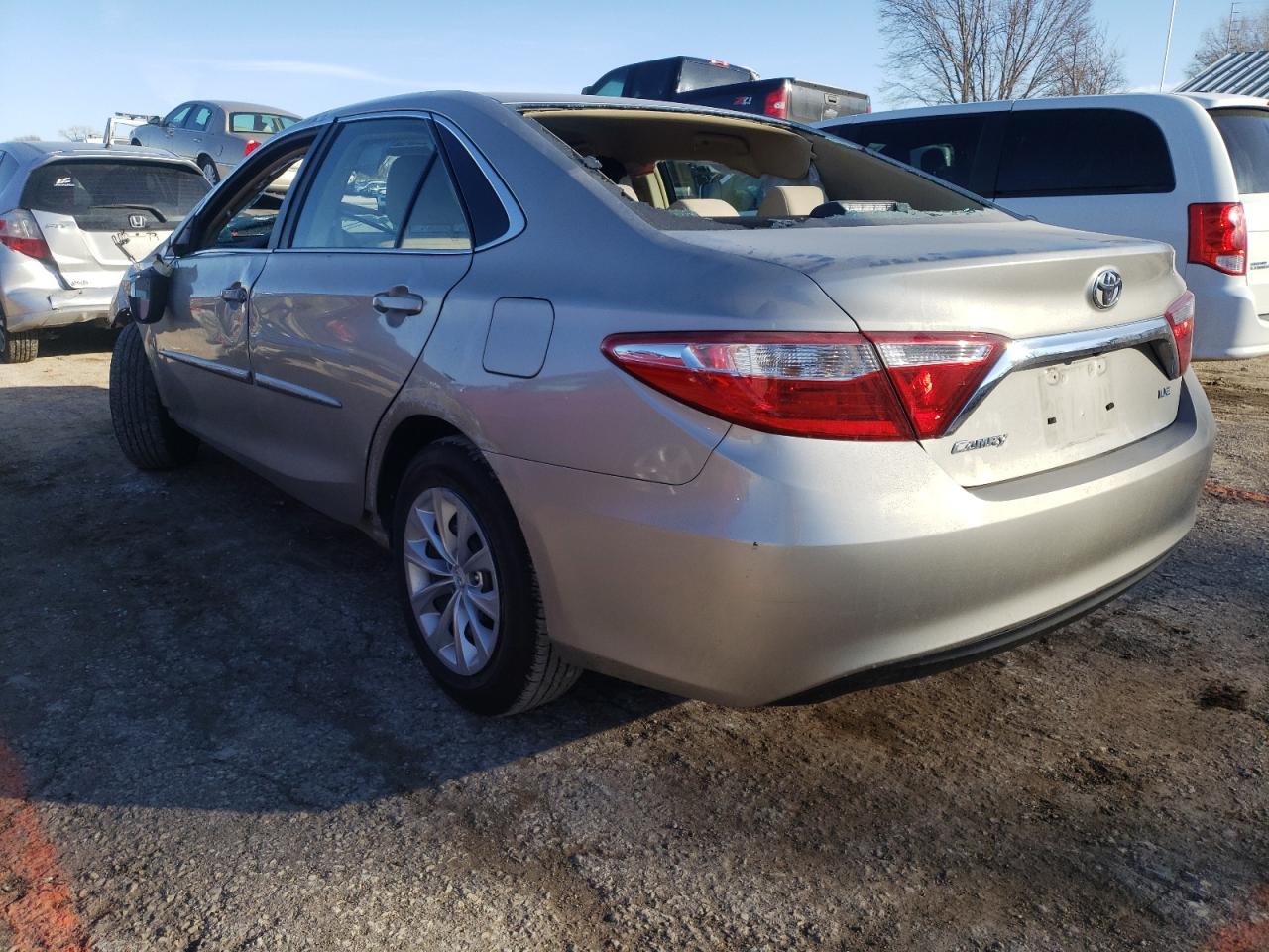 Photo 3 from auction – 2017 TOYOTA CAMRY LE with VIN 4T1BF1FK0HU719237