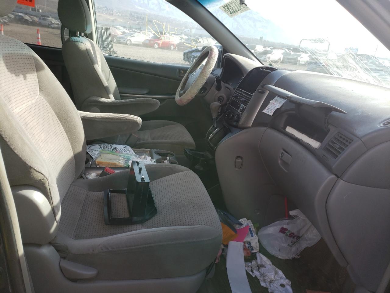 Photo 5 from auction – 2006 TOYOTA SIENNA CE with VIN 5TDZA23C76S486768