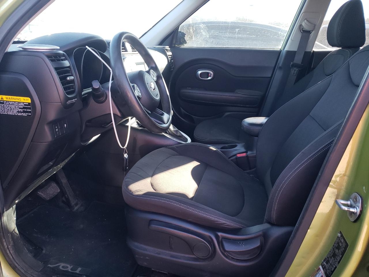 Photo 5 from auction – 2016 KIA SOUL with VIN KNDJN2A26G7853246