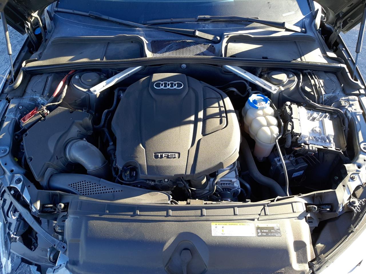 Photo 7 from auction – 2018 AUDI A4 PREMIUM with VIN WAUDNAF48JA053024