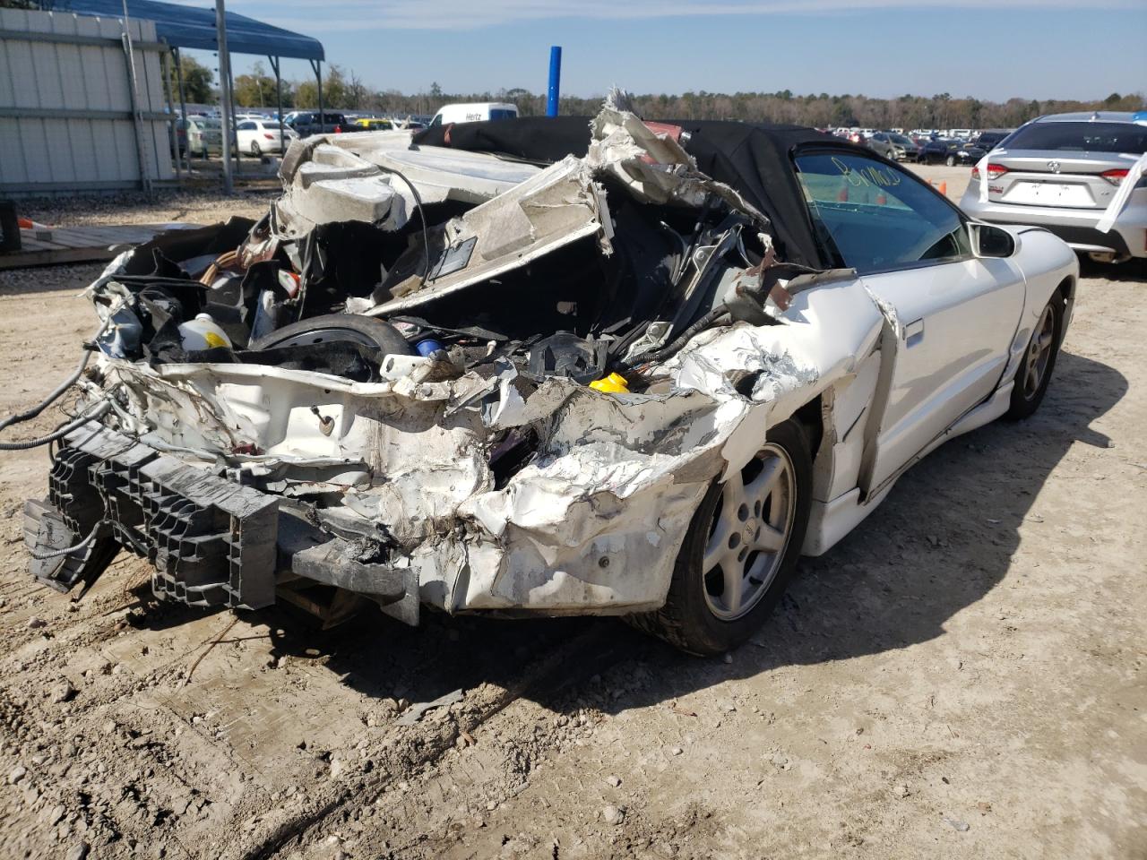 Photo 4 from auction – 2001 PONTIAC FIREBIRD with VIN 2G2FS32K812140211