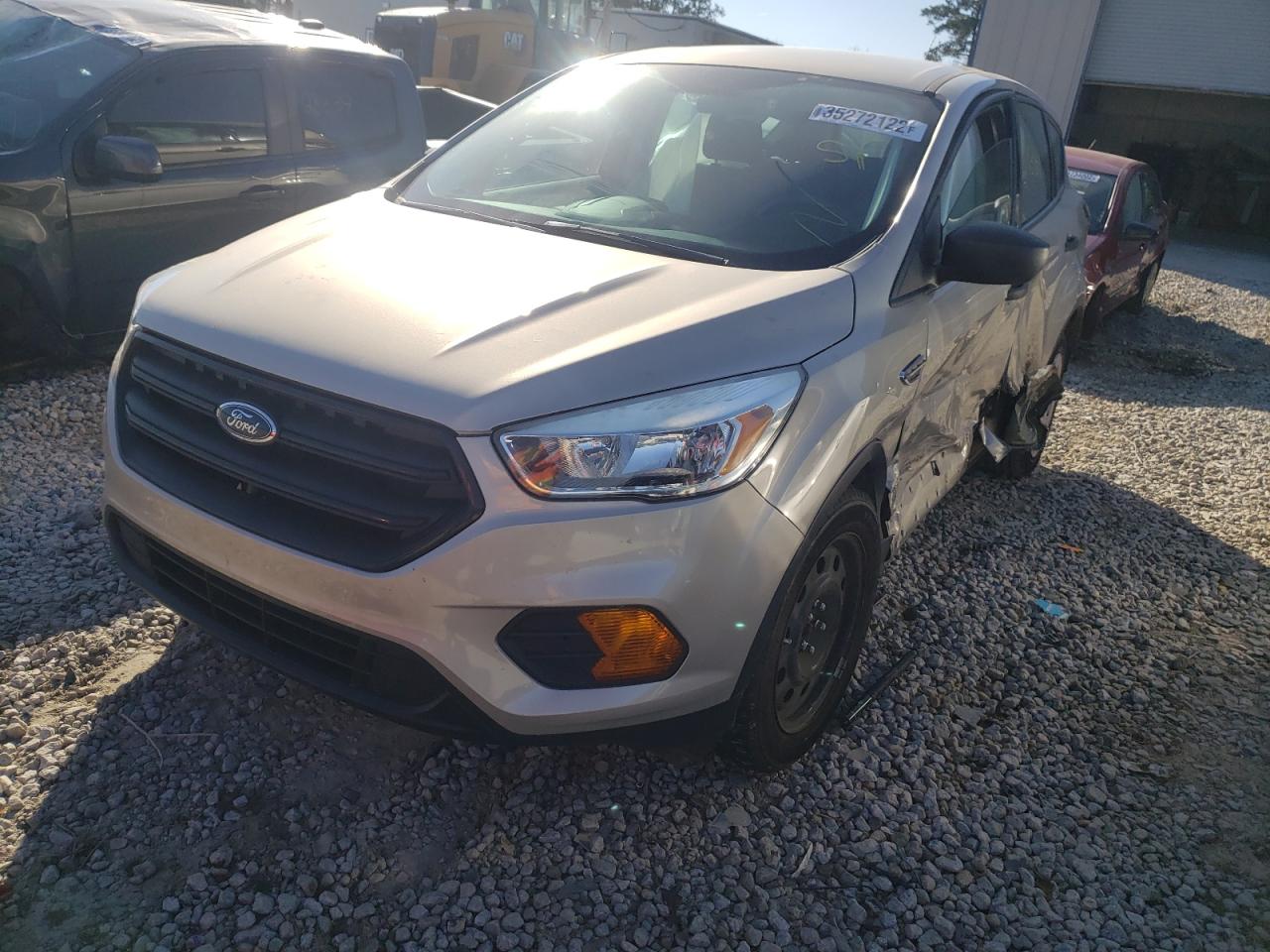 Foto 2 de la subasta – 2017 FORD ESCAPE S con VIN 1FMCU0F76HUD72190