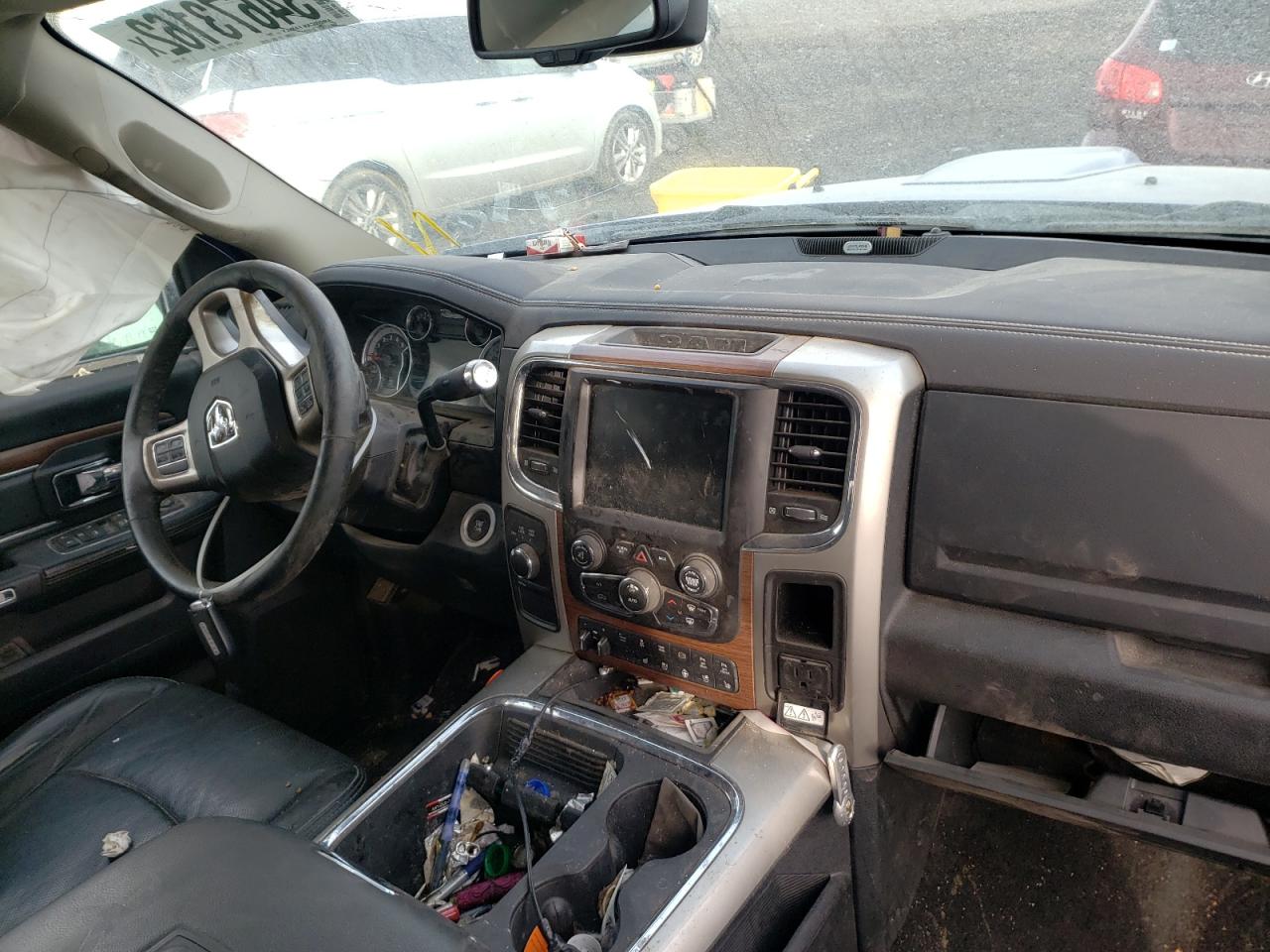 Photo 9 from auction – 2016 RAM 2500 LARAM with VIN 3C6UR5FL6GG182550