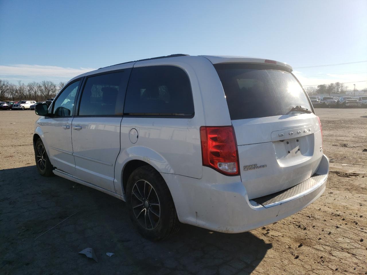 Photo 3 from auction – 2017 DODGE GRAND CARA with VIN 2C4RDGEG1HR715770
