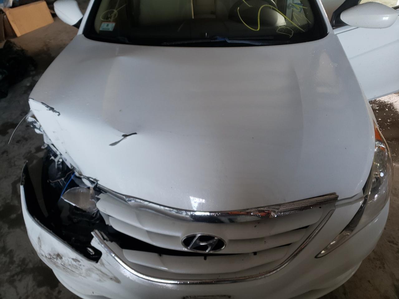 Photo 7 from auction – 2013 HYUNDAI SONATA GLS with VIN 5NPEB4ACXDH548953