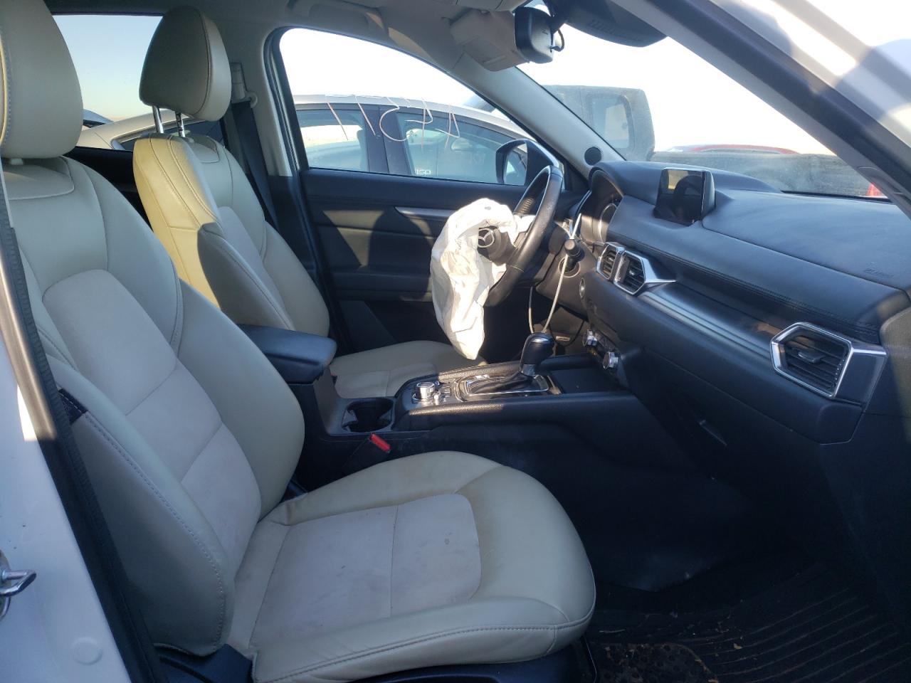 Photo 5 from auction – 2018 MAZDA CX-5 TOURI with VIN JM3KFBCMXJ0469252