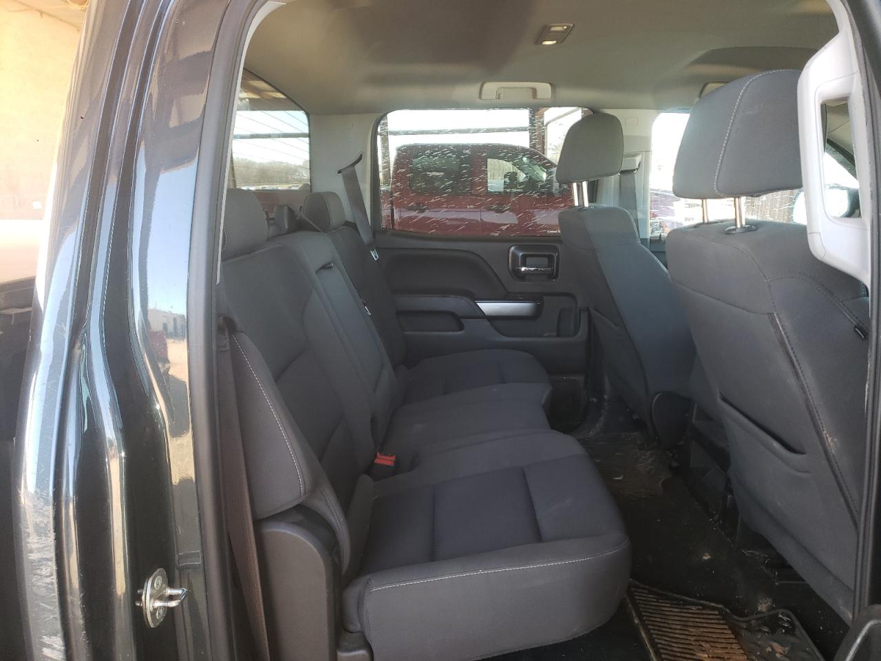 Photo 6 from auction – 2017 CHEVROLET SILVERADO with VIN 3GCUKREC7HG496070