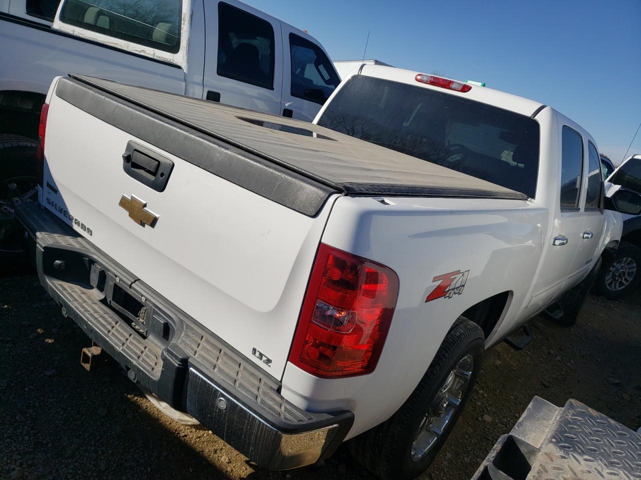 Photo 4 from auction – 2010 CHEVROLET SILVERADO with VIN 3GCRKTE35AG264334