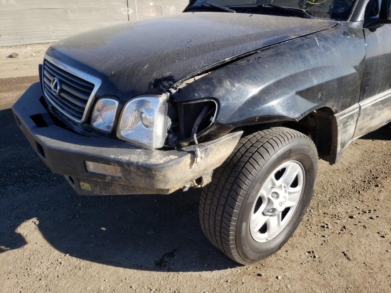 Photo 9 from auction – 2000 LEXUS LX 470 with VIN JT6HT00W5Y0096578
