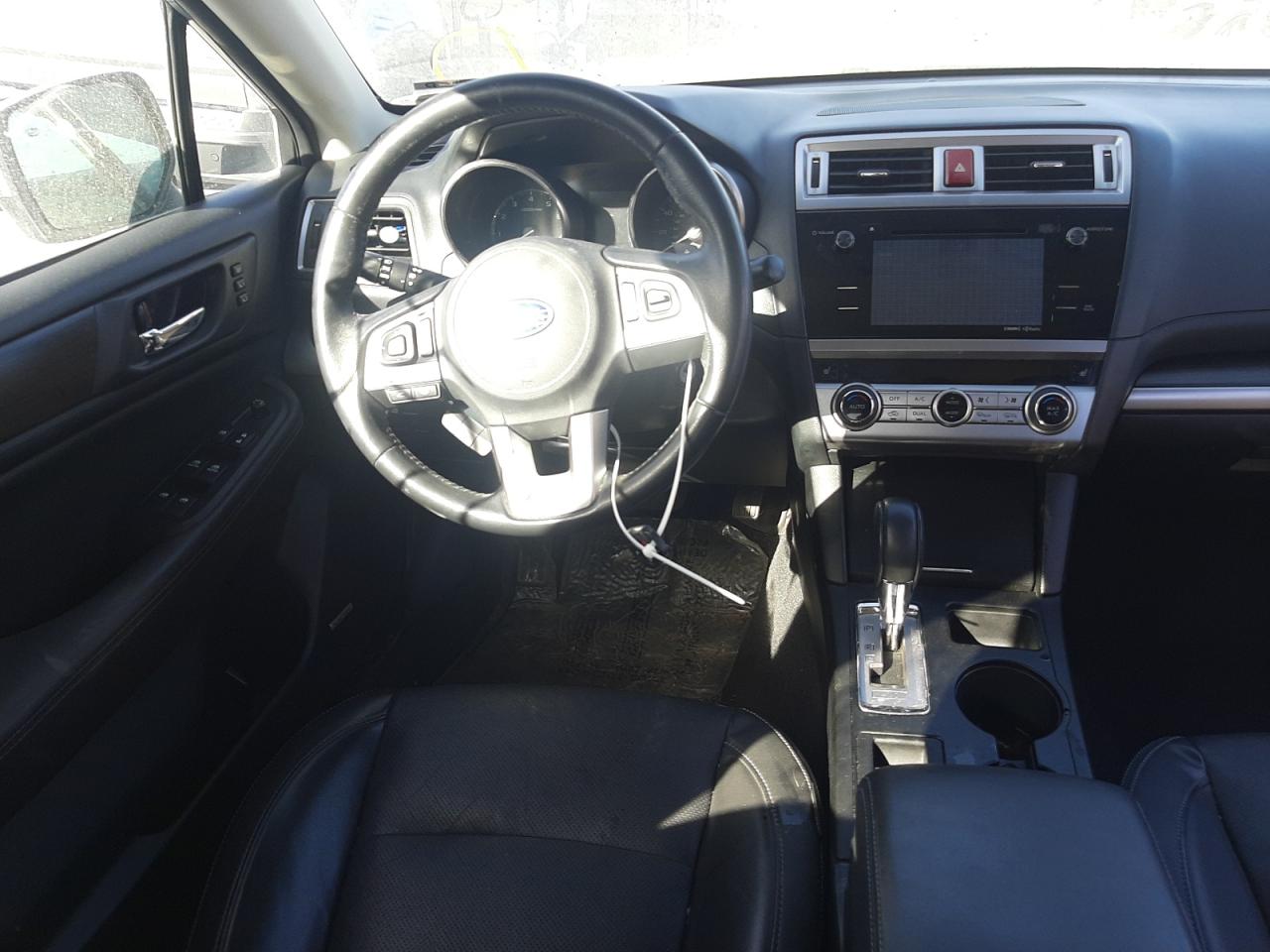 Photo 9 from auction – 2015 SUBARU LEGACY 2.5 with VIN 4S3BNAJ64F3051382