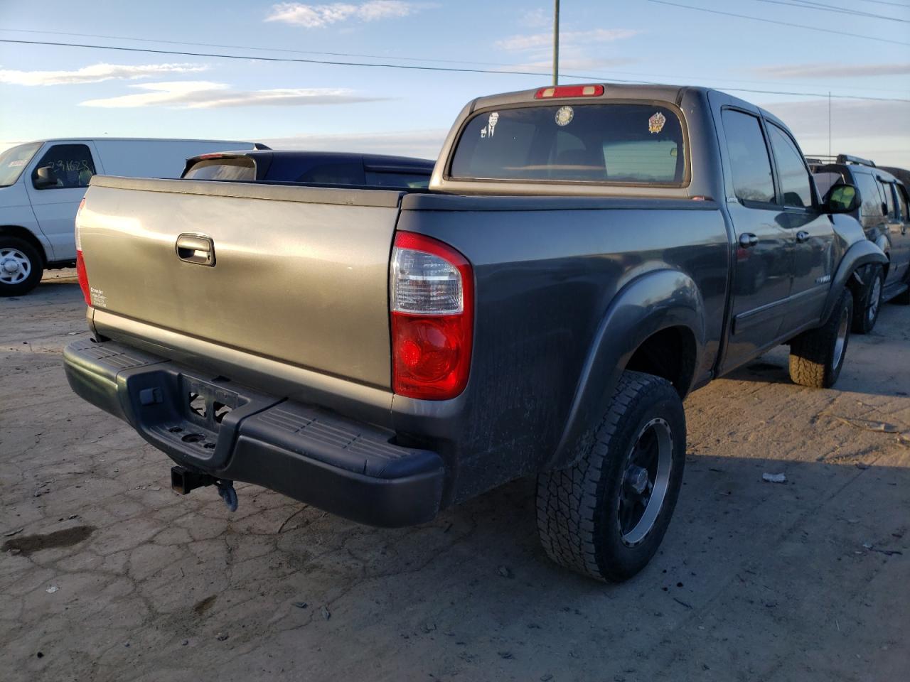 Photo 4 from auction – 2004 TOYOTA TUNDRA DOU with VIN 5TBDT48154S454222