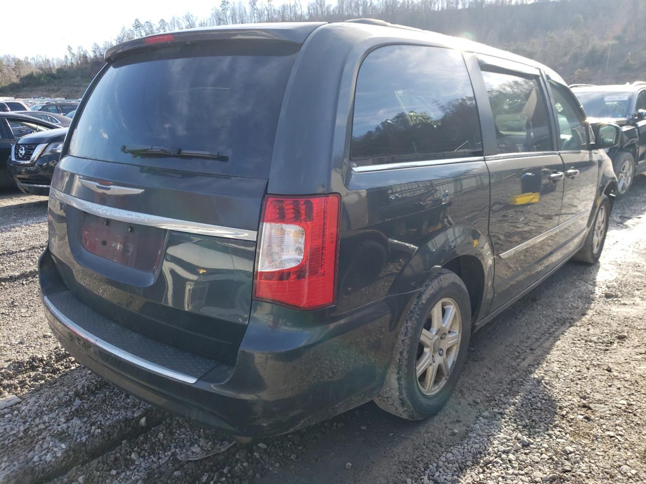 Photo 4 from auction – 2012 CHRYSLER TOWN & COU with VIN 2C4RC1BG7CR312955