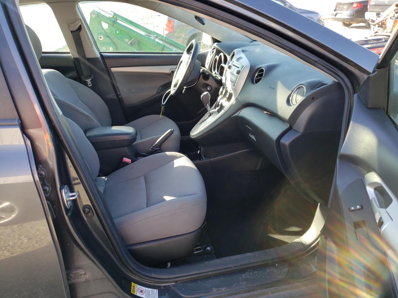 Photo 5 from auction – 2010 TOYOTA COROLLA MA with VIN 2T1KE4EE7AC045711