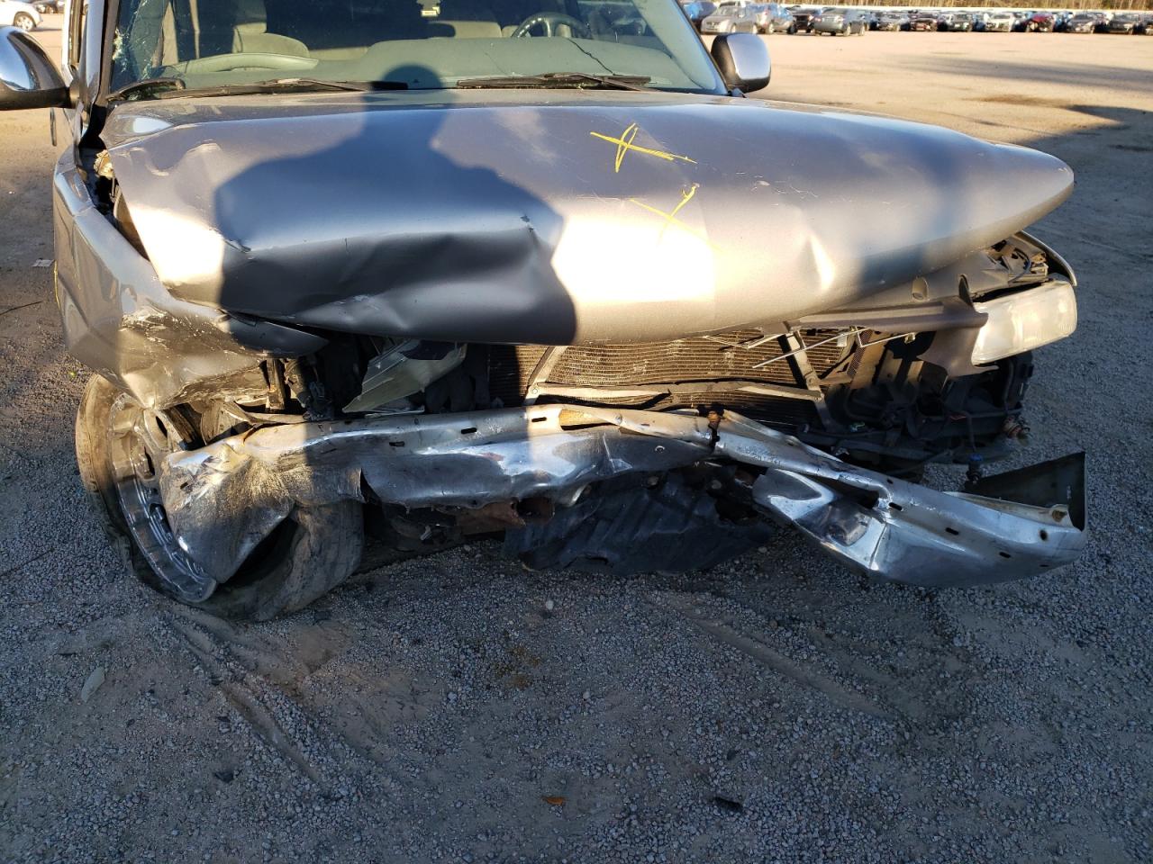 Photo 9 from auction – 2000 CHEVROLET SILVERADO with VIN 2GCEC19T2Y1388610