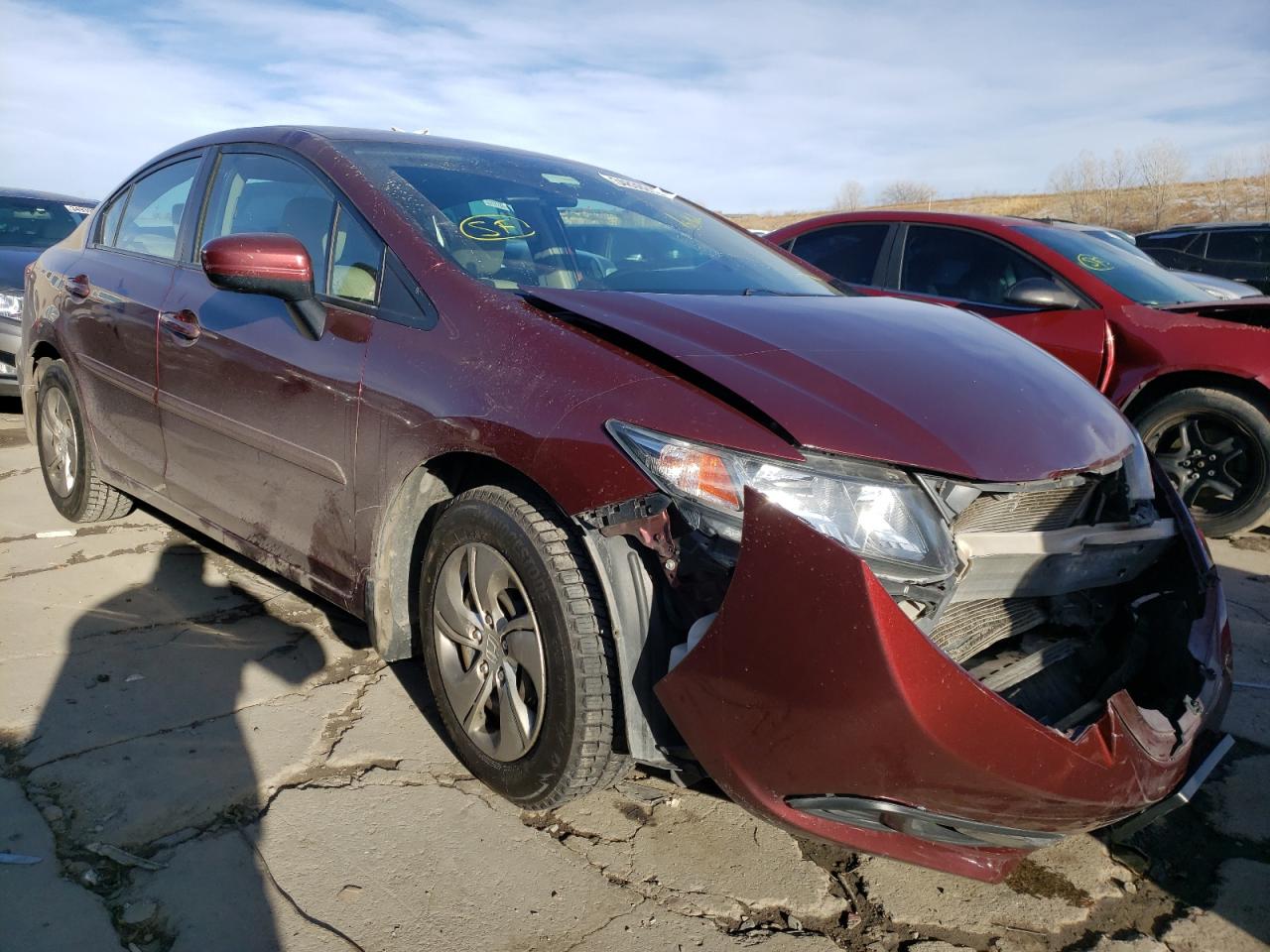 HONDA CIVIC LX 2014 مع رقم تعريف المركبة 19XFB2F56EE031822 - صورة من المزاد