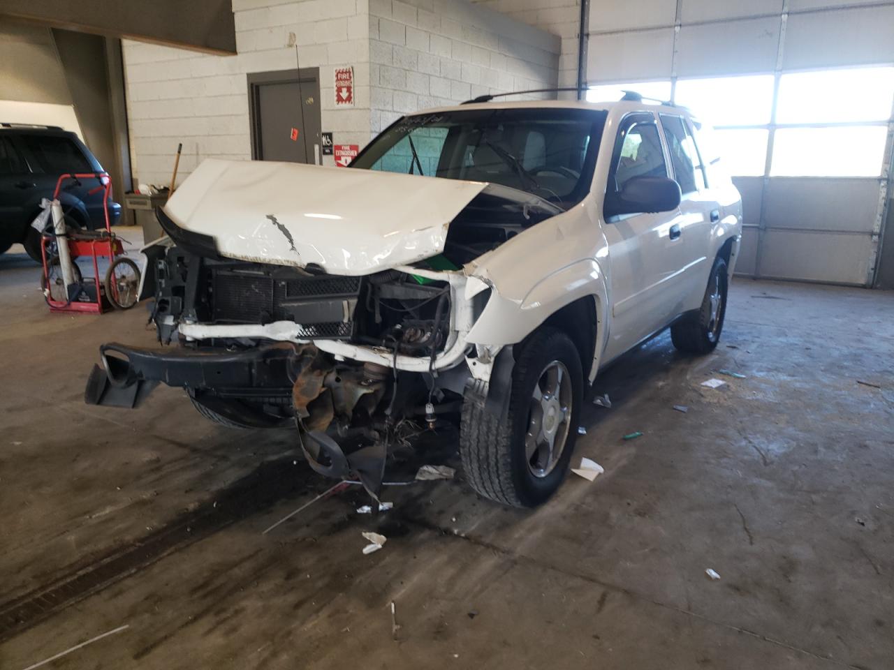 Photo 2 from auction – 2007 CHEVROLET TRAILBLAZE with VIN 1GNDT13S272177215