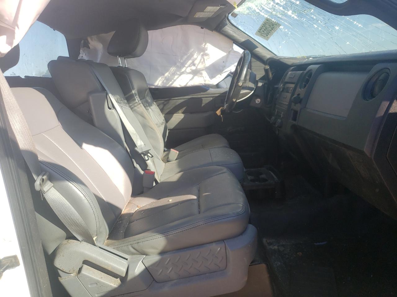 Photo 5 from auction – 2013 FORD F150 with VIN 1FTMF1CM8DFC06464