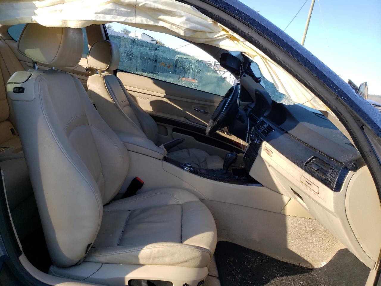 Photo 5 from auction – 2009 BMW 335I with VIN WBAWB73519P047690