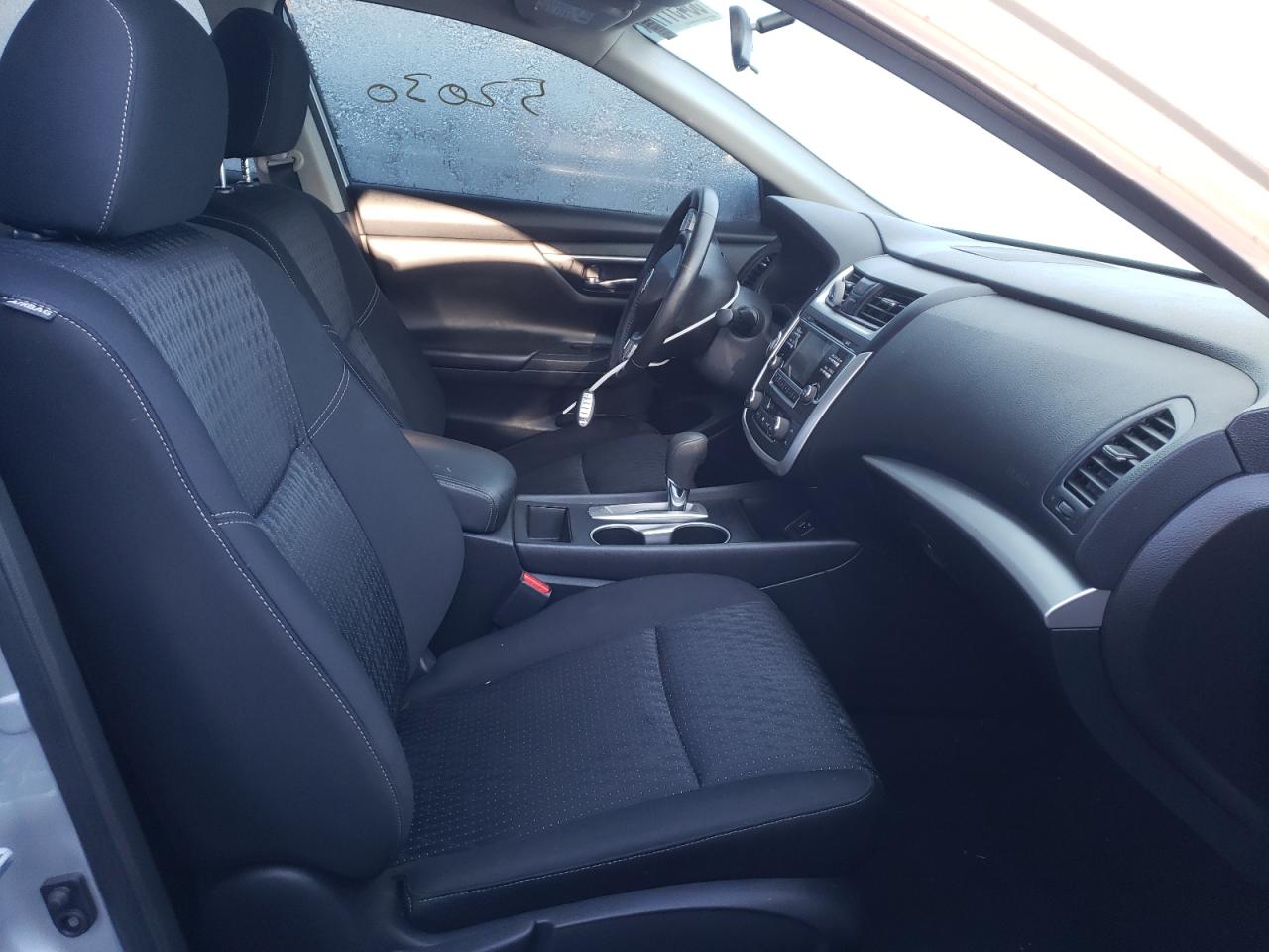 Photo 5 from auction – 2016 NISSAN ALTIMA 2.5 with VIN 1N4AL3AP3GC223849