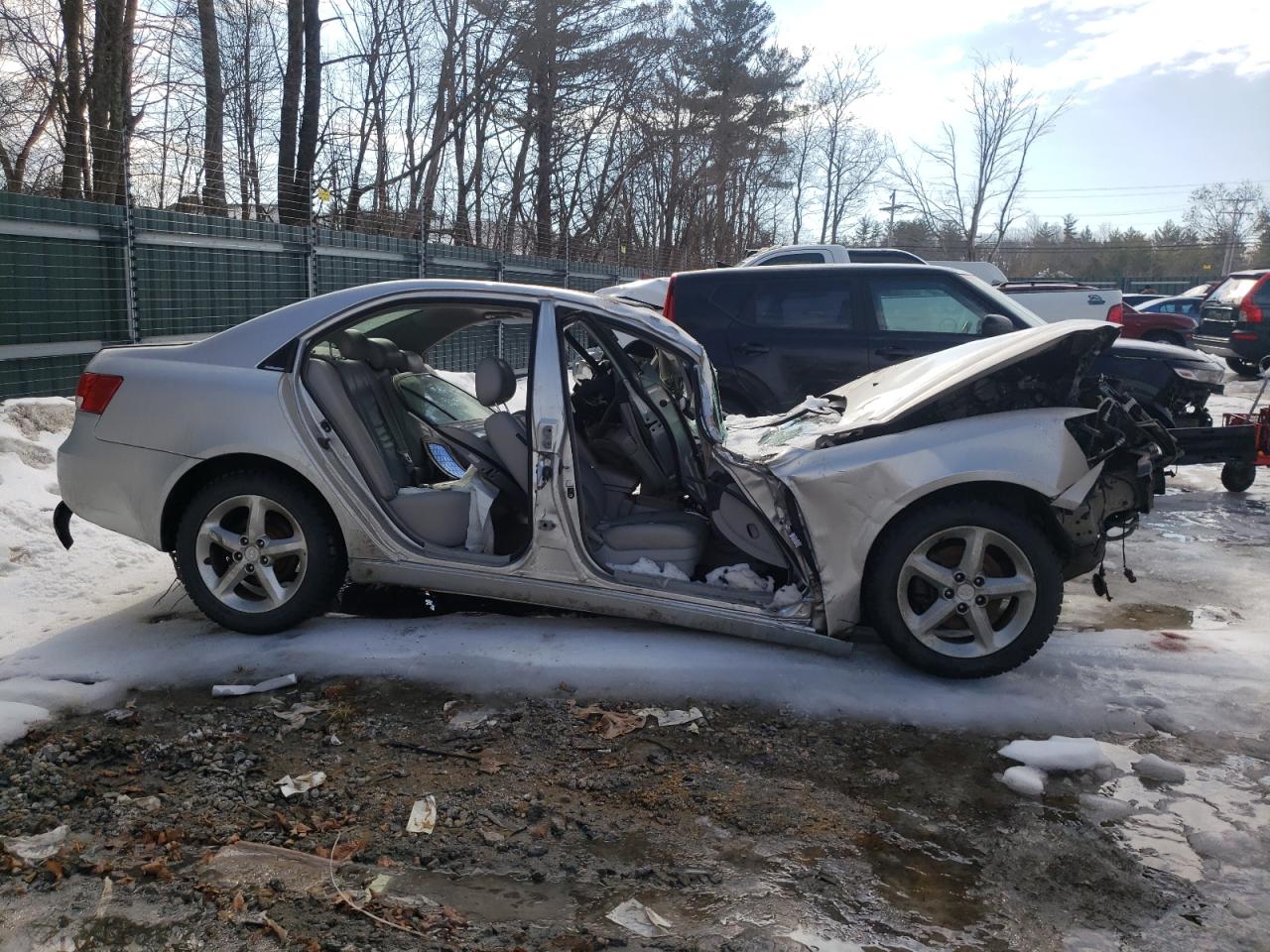 Photo 9 from auction – 2008 HYUNDAI SONATA SE with VIN 5NPEU46FX8H368245