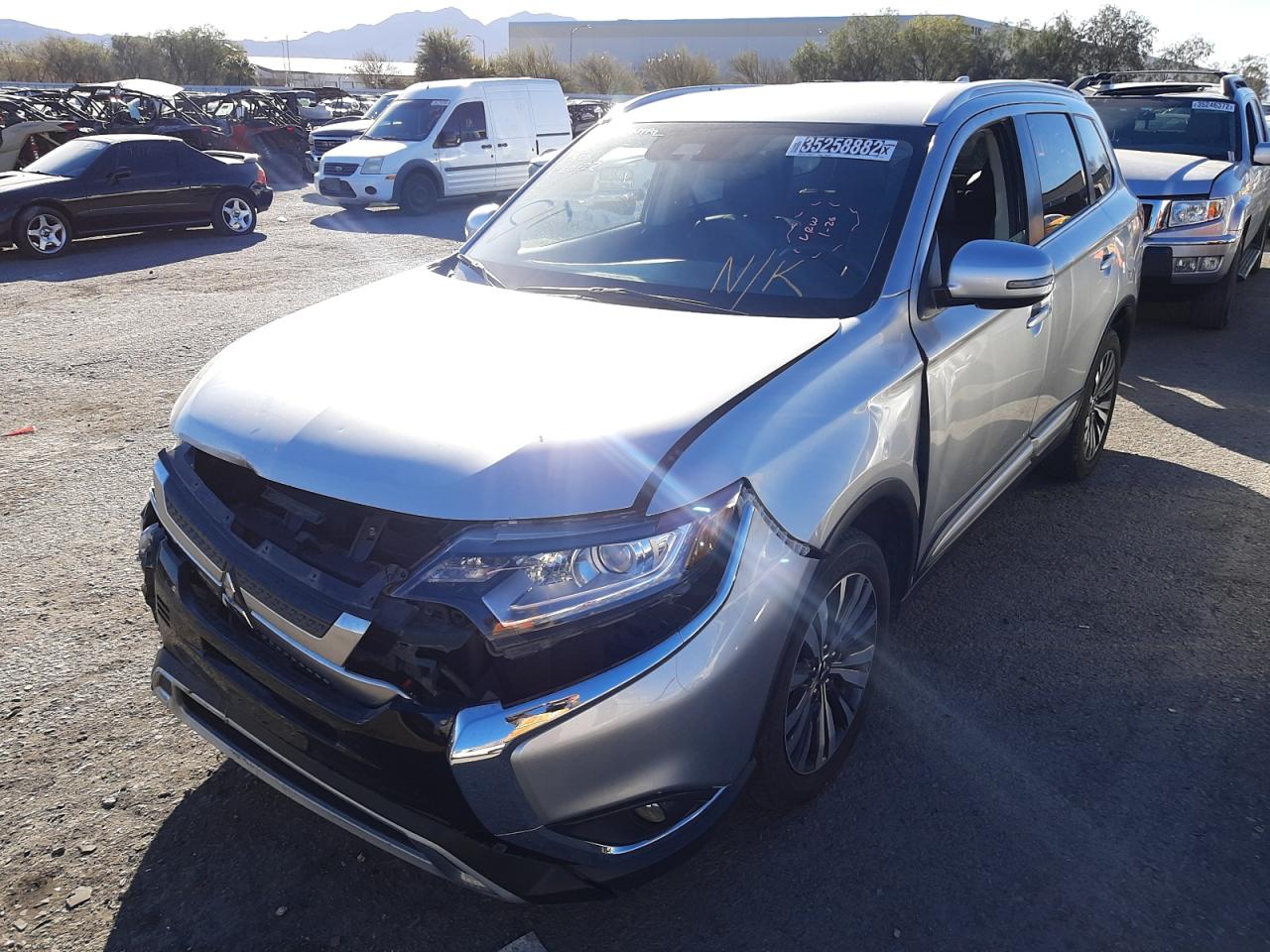 Photo 2 from auction – 2020 MITSUBISHI OUTLANDER with VIN JA4AZ3A39LZ019709