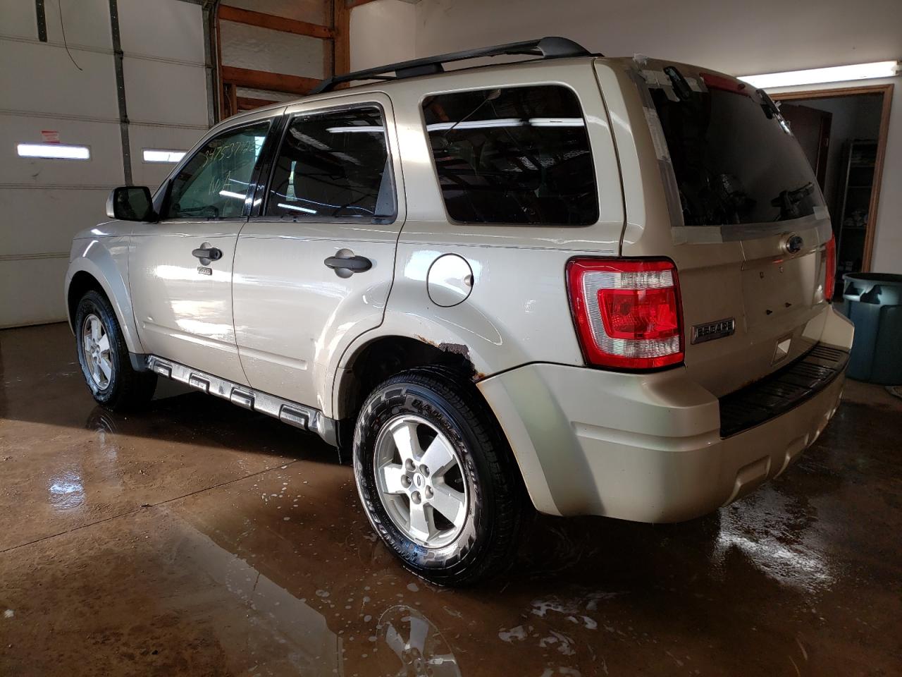 Фото 3 с аукциона – 2010 FORD ESCAPE XLT с VIN 1FMCU0D78AKB09901