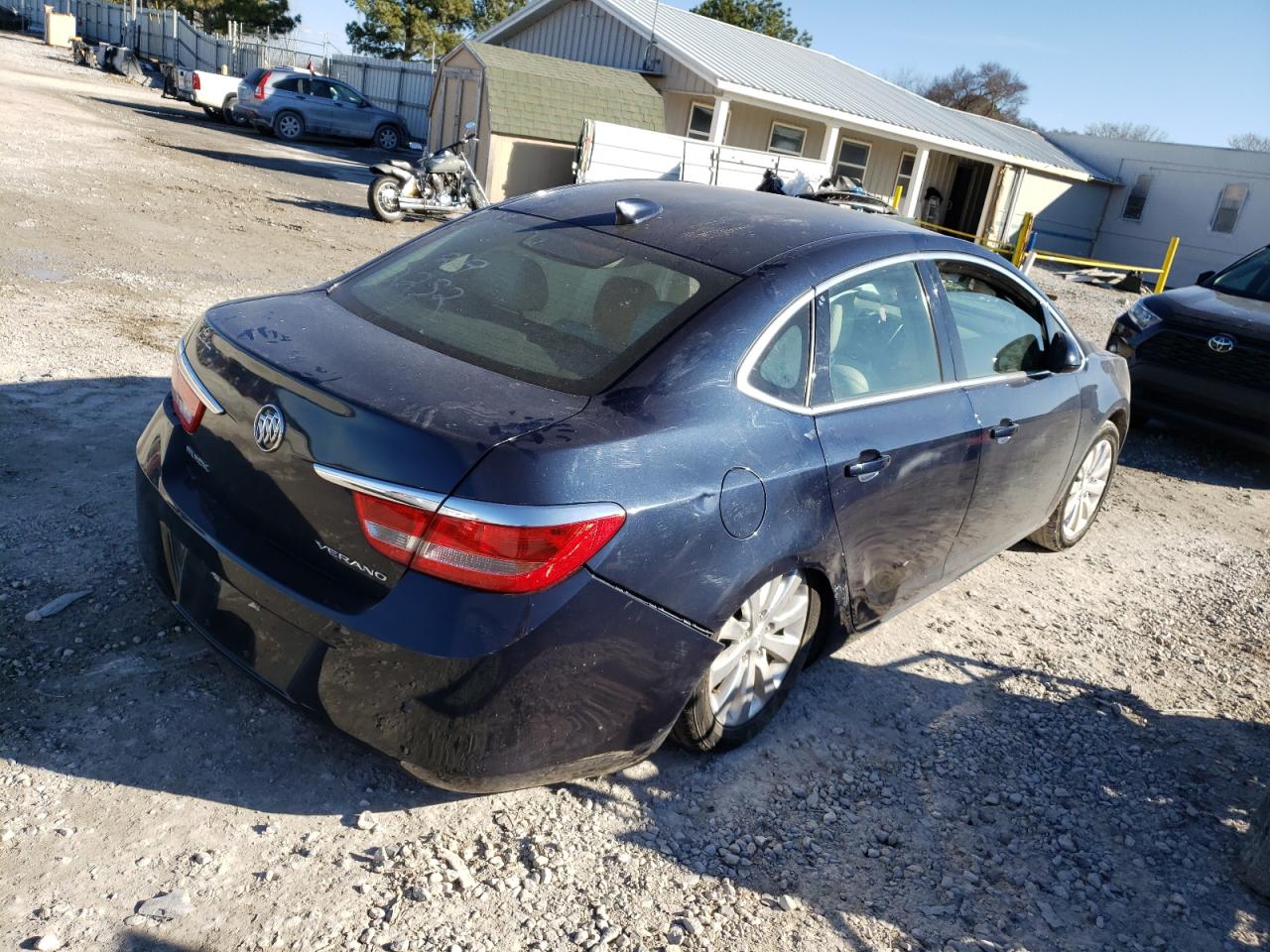 Photo 4 from auction – 2015 BUICK VERANO with VIN 1G4PP5SK1F4202252