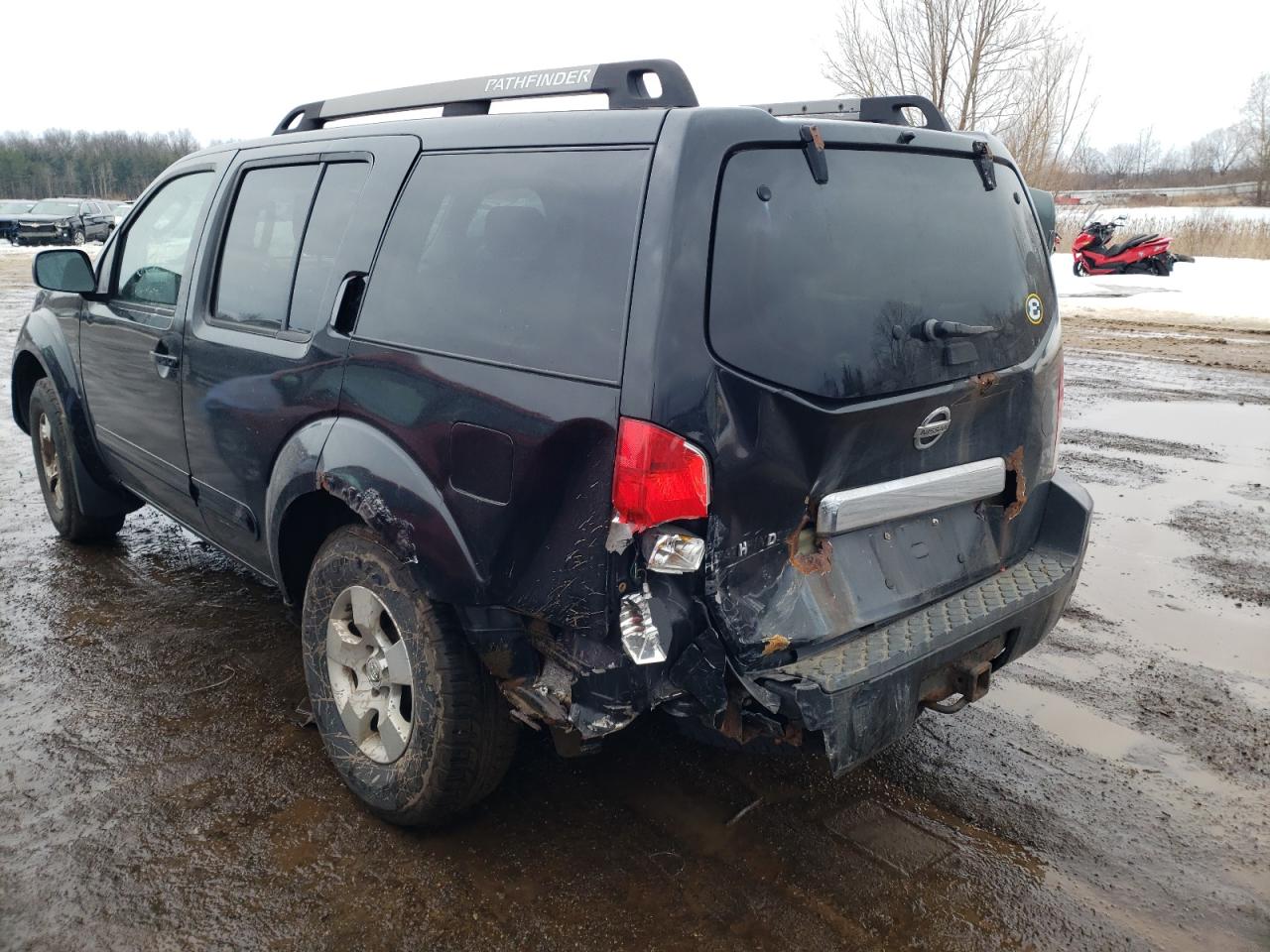 Photo 3 from auction – 2005 NISSAN PATHFINDER with VIN 5N1AR18W55C708660