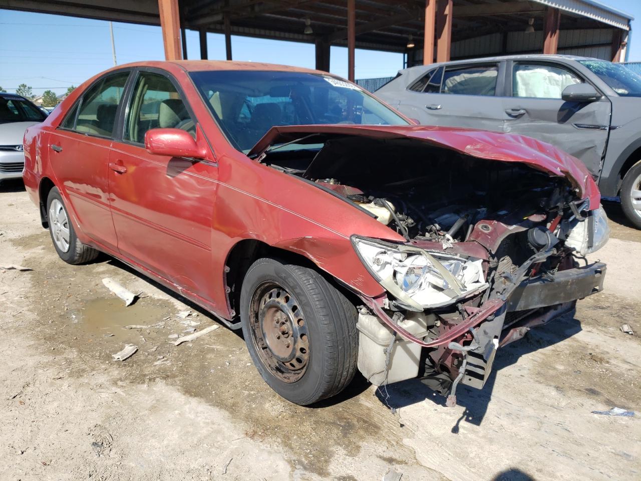 TOYOTA CAMRY LE 2005 with VIN 4T1BE32K55U078084 - Photo from auction