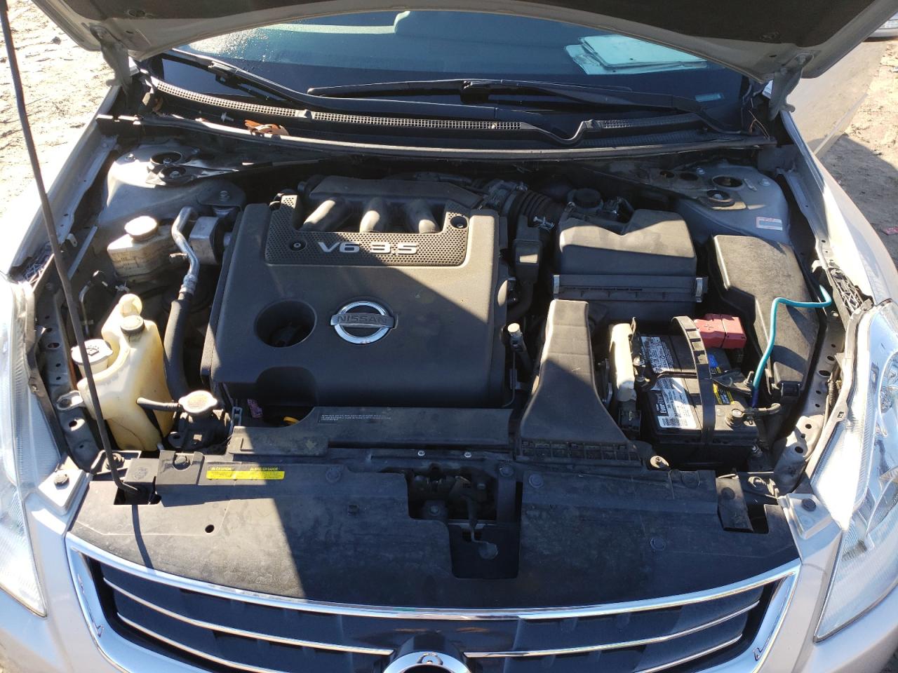 Photo 7 from auction – 2012 NISSAN ALTIMA SR with VIN 1N4BL2AP2CN557724