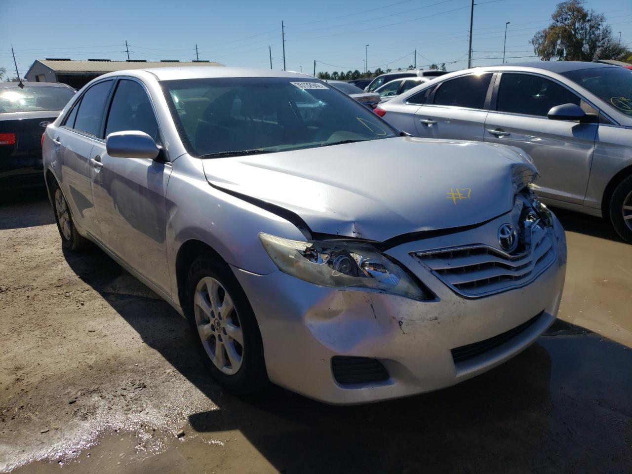 TOYOTA CAMRY BASE 2011 with VIN 4T1BF3EK6BU173452 - Photo from auction
