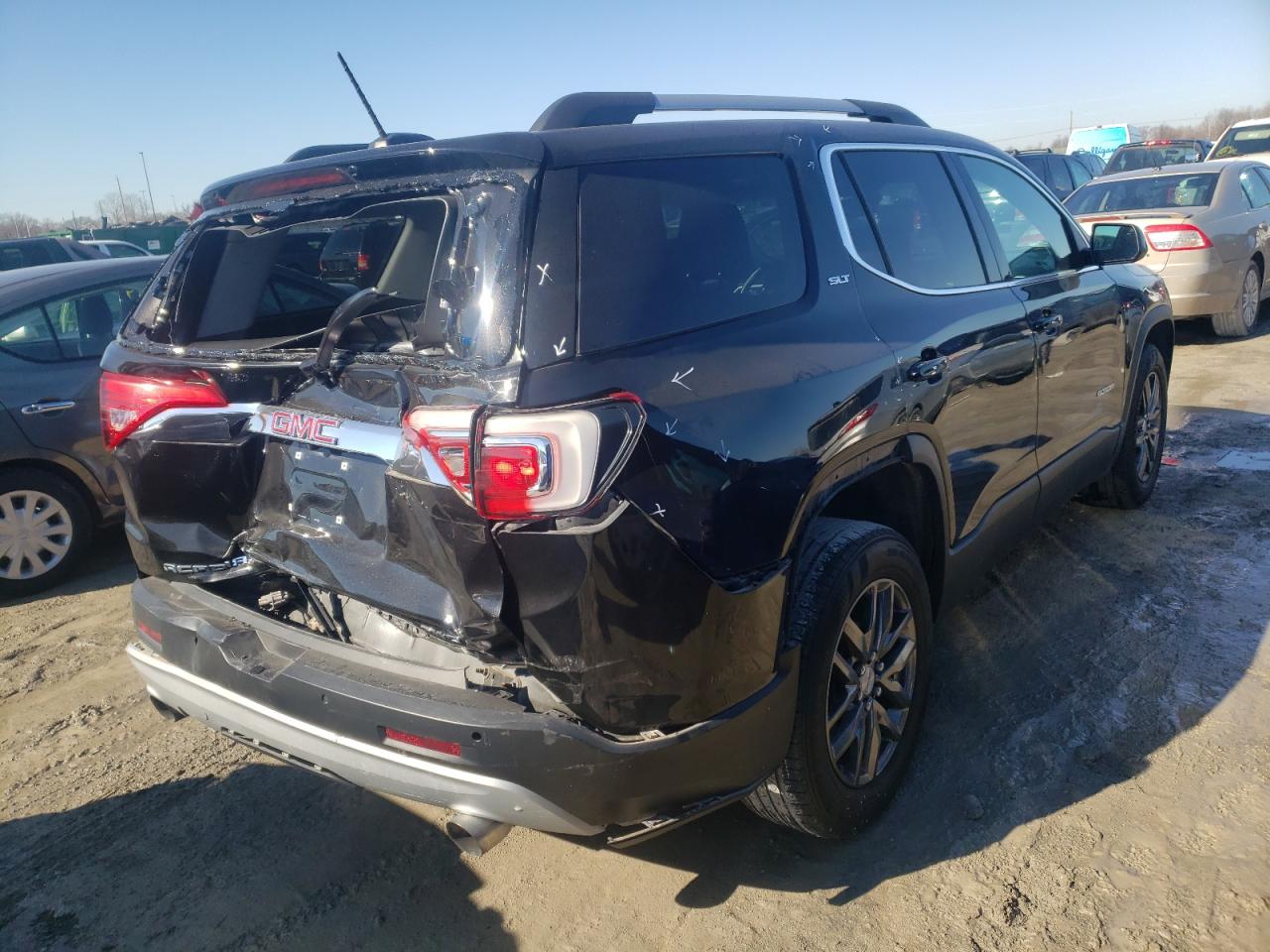 Photo 4 from auction – 2017 GMC ACADIA SLT with VIN 1GKKNULS9HZ226399