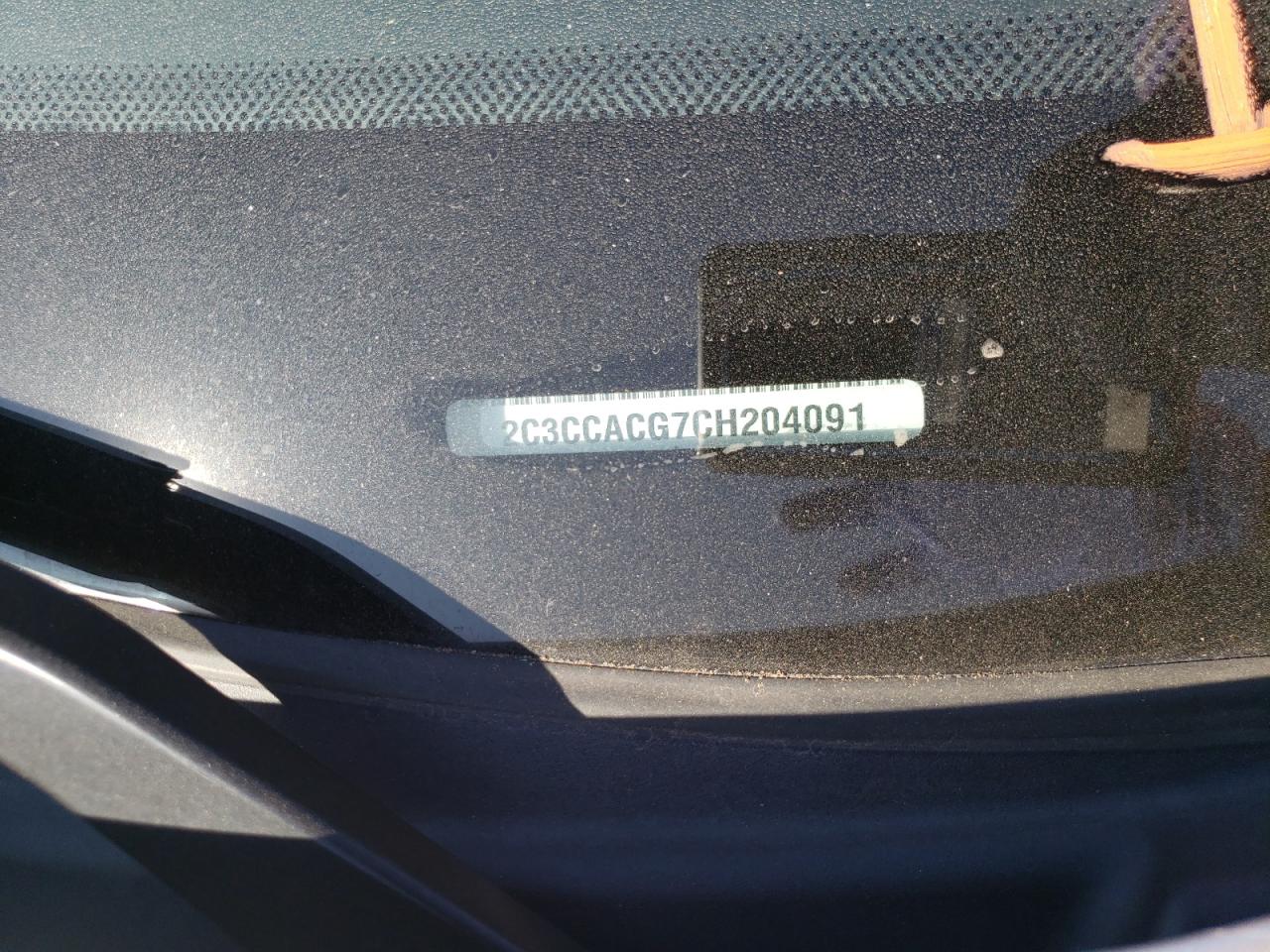Photo 10 from auction – 2012 CHRYSLER 300 LIMITE with VIN 2C3CCACG7CH204091