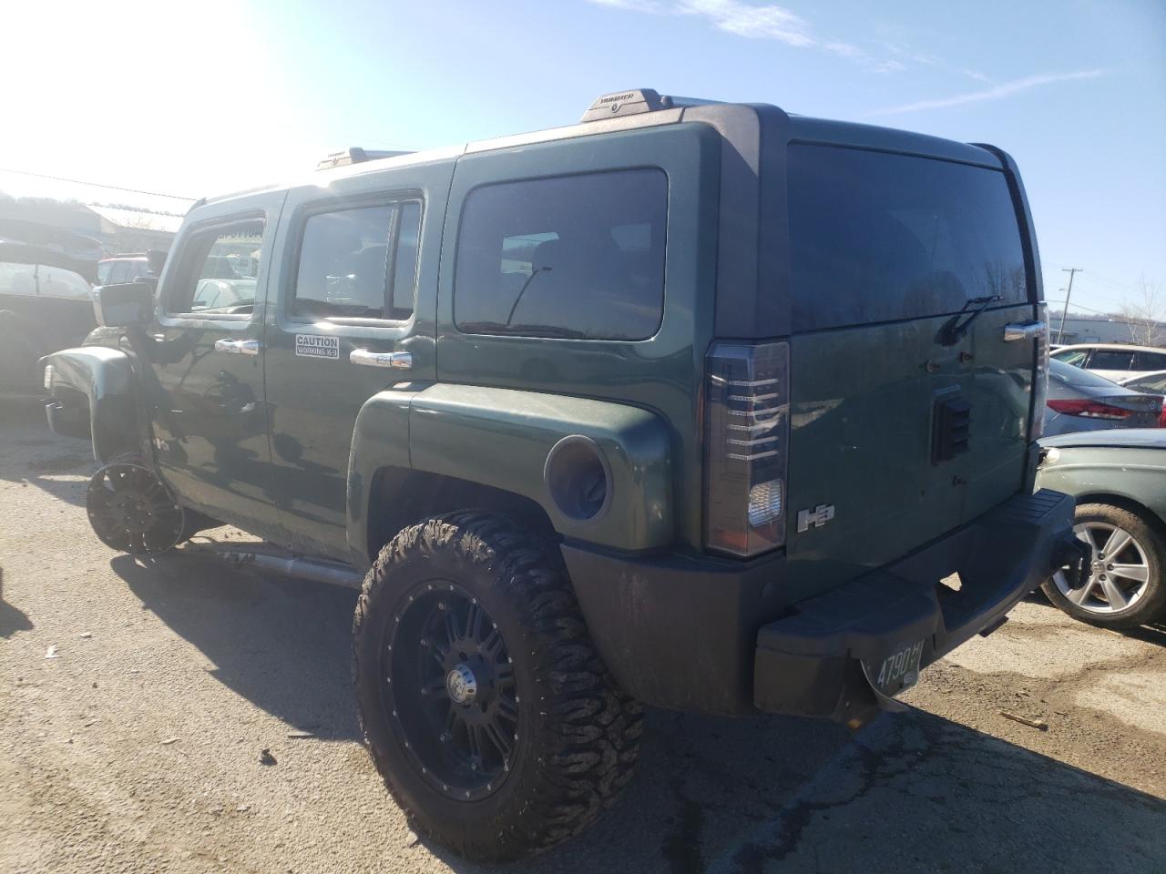 Photo 3 from auction – 2006 HUMMER H3 with VIN 5GTDN136268100192