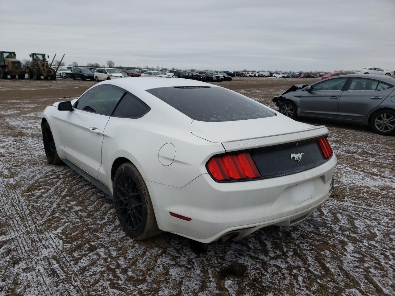 Photo 3 from auction – 2015 FORD MUSTANG with VIN 1FA6P8TH5F5403124
