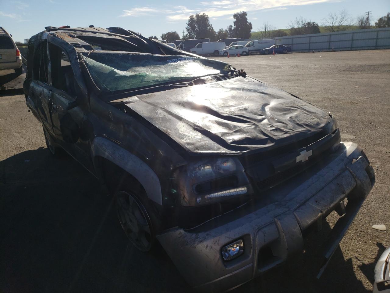 CHEVROLET TRAILBLAZE 2004 with VIN 1GNDT13S442272564 - Photo from auction