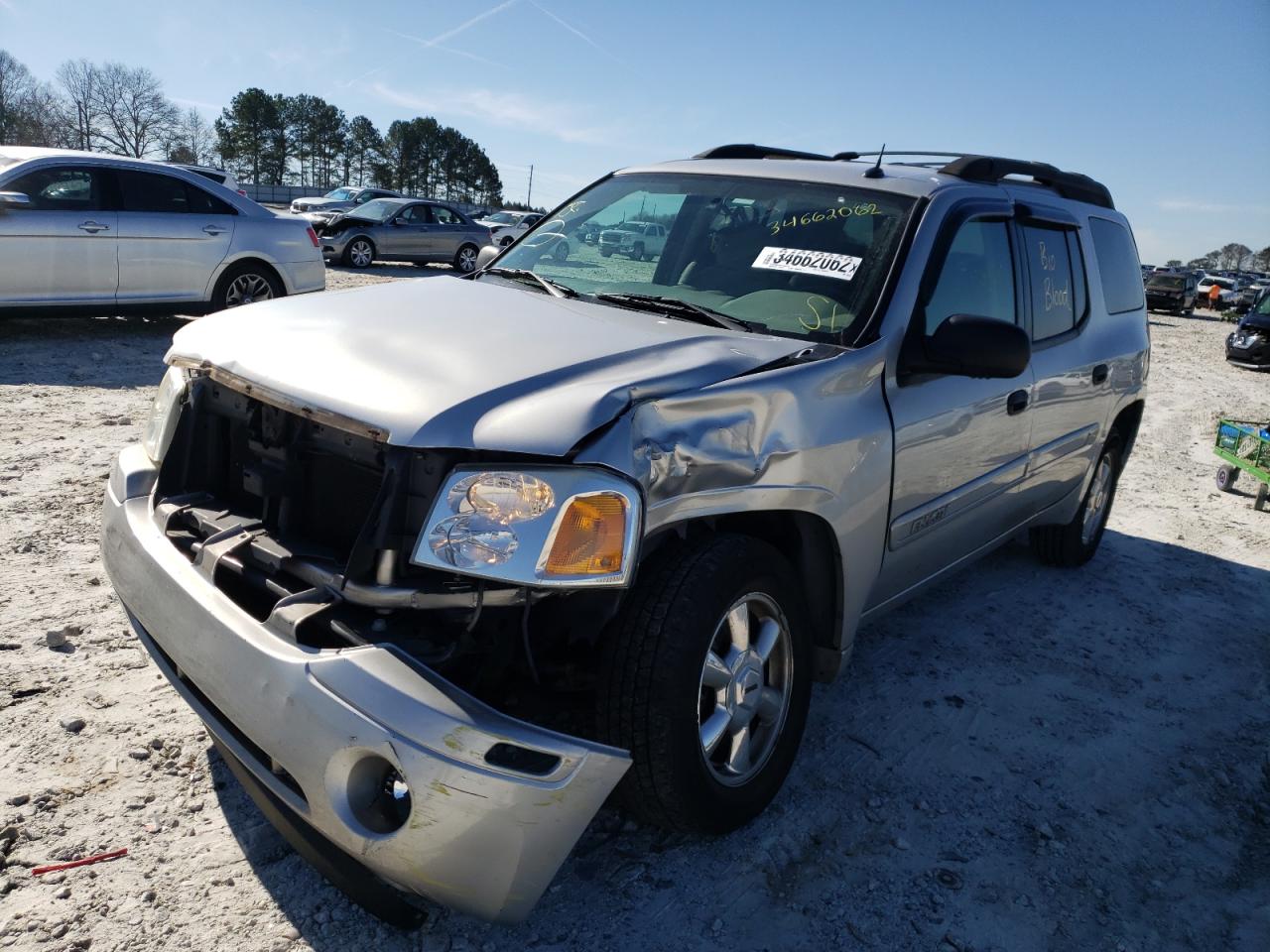 Photo 2 from auction – 2005 GMC ENVOY XL with VIN 1GKES16S856102508
