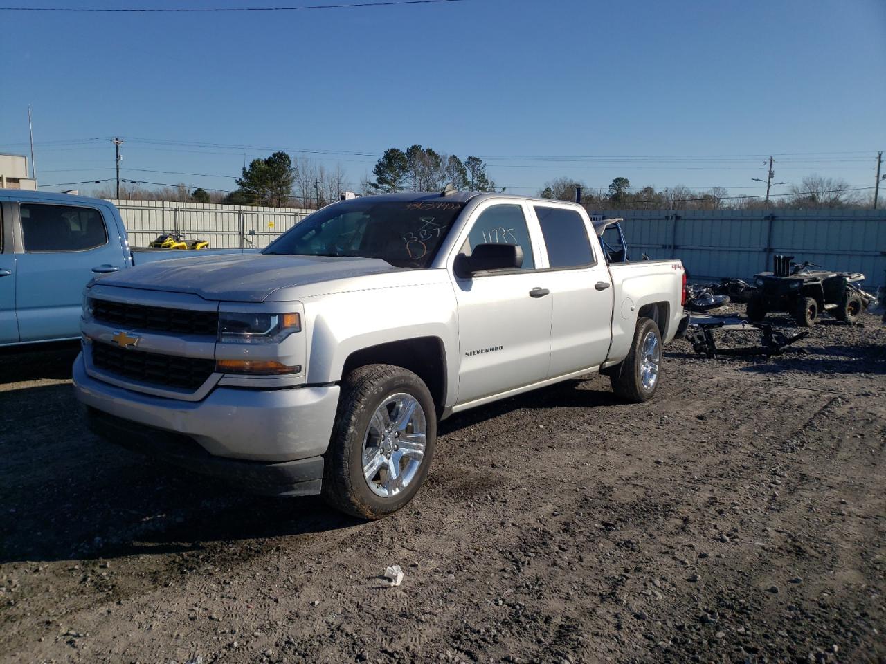 Photo 2 from auction – 2018 CHEVROLET SILVERADO with VIN 3GCUKPEC3JG232239