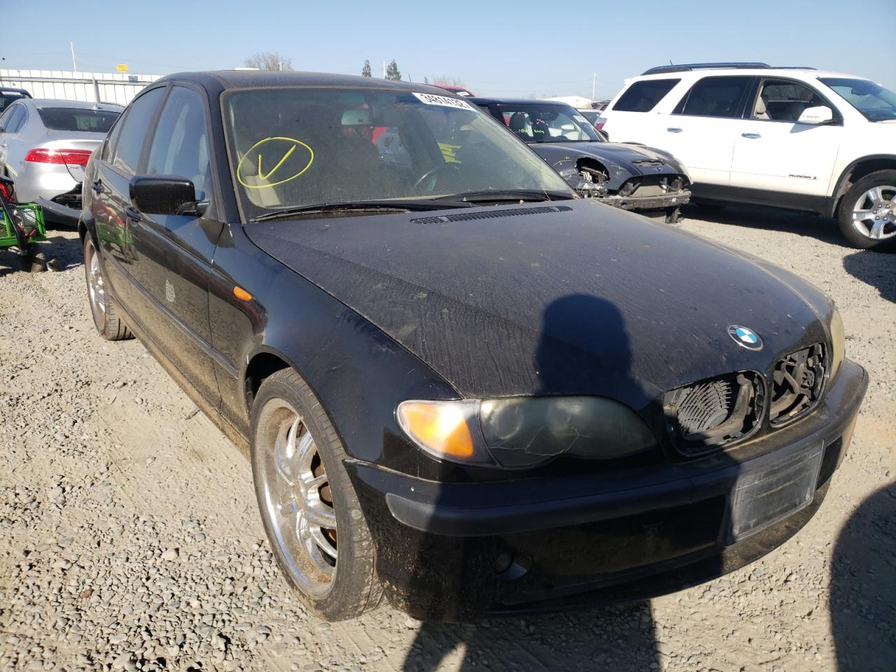 BMW 325 I 2002 with VIN WBAET37412NJ18083 - Photo from auction
