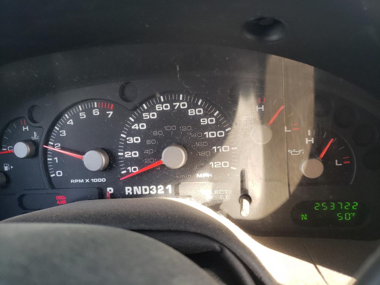 Photo 8 from auction – 2004 FORD EXPLORER X with VIN 1FMZU63KX4ZA15324